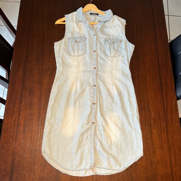 Faded denim dress- size medium - Picture 1 of 4